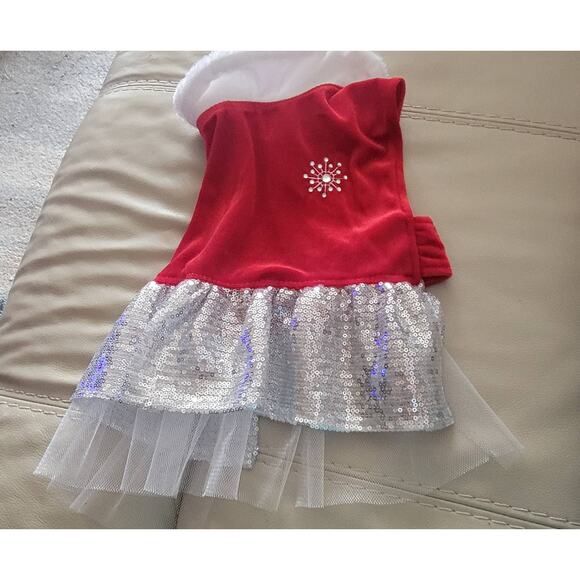 Lot of 6  Christmas Sweaters Dresses and Shirts Size Medium Various Brands - Picture 7 of 7